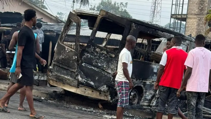 Several buses were set on fire in Obuasi after news spread about the killings